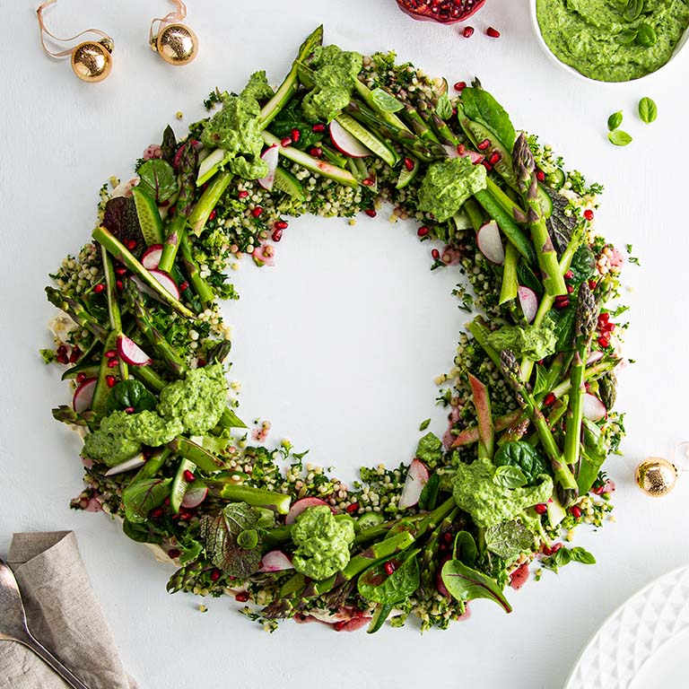 ASPARAGUS WREATH SQUARE