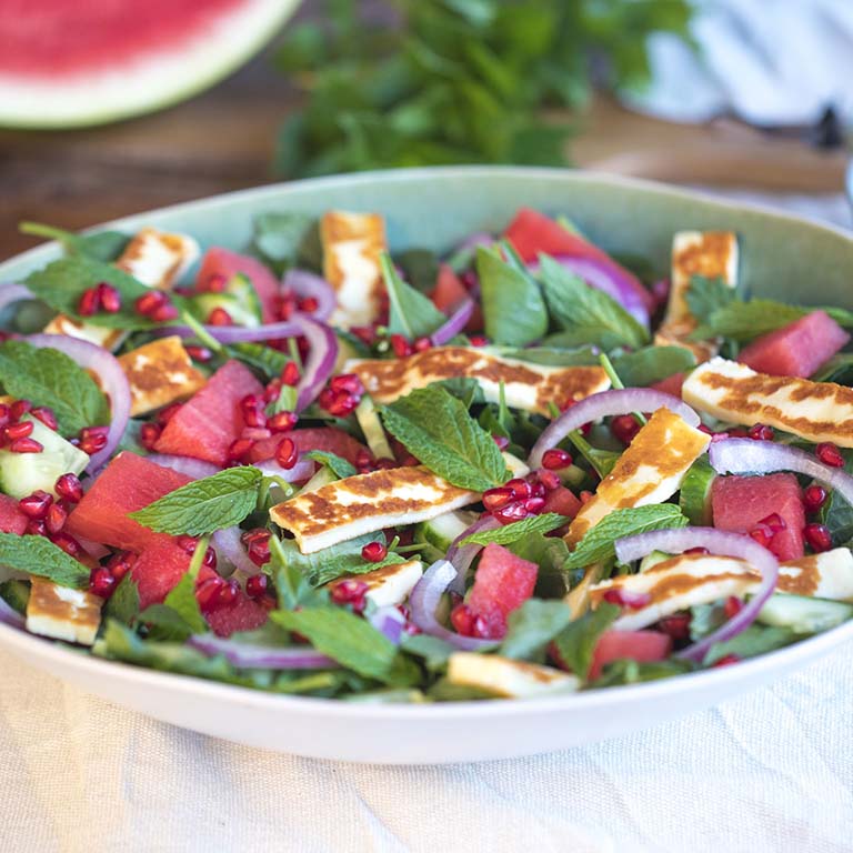 WATERMELON, KALE, SPINACH & HALLOUMI SALAD RECIPE