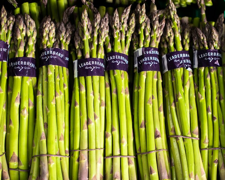 Leaderbrand Asparagus in store