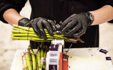 LeaderBrand Asparagus Hand packaged asparagus