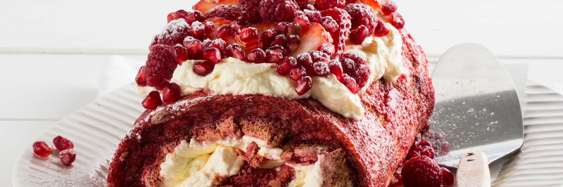 BEETROOT AND BERRY MERINGUE ROULADE WITH WHIPPED CREAM
