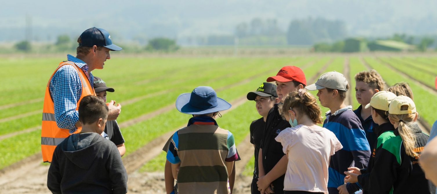 LEADERBRAND School Kids Farm Visit GISBORNE