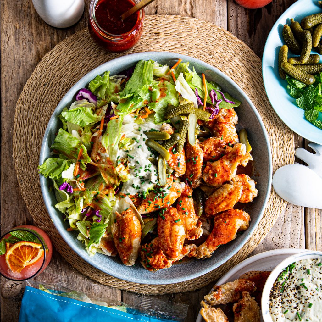 CRISPY SALAD WITH BUFFALO WINGS LeaderBrand