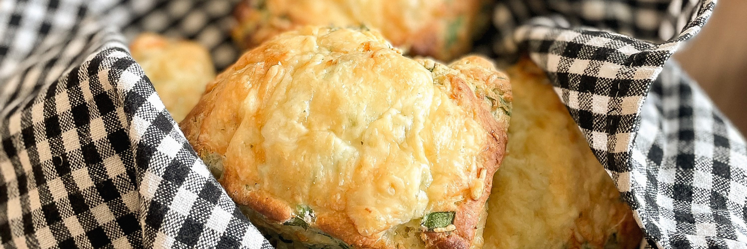 LeaderBrand Spinach and Cheese Scone Recipe