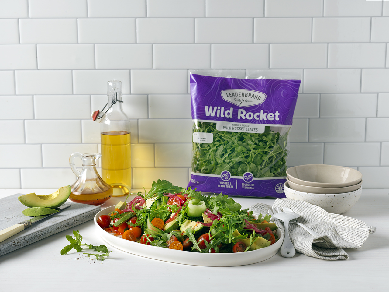 WILD ROCKET SUMMER SALAD WITH ZESTY LIME & CHILI DRESSING - LeaderBrand